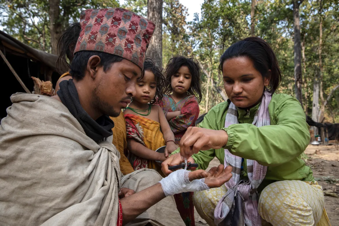 Chính phủ Nepal đã chính thức công nhận Raute là một nhóm thổ dân có nguy cơ tuyệt chủng.