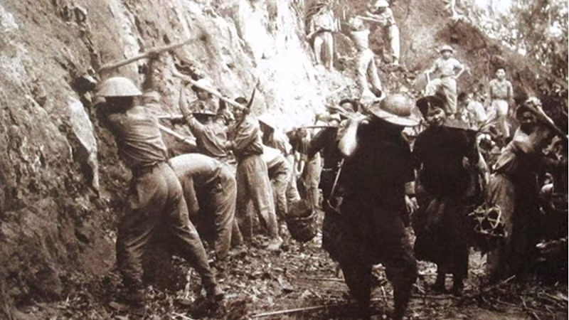 Ky uc cuu TNXP Dien Bien Phu: “Thang roi, oi troi khoc, mung qua!“-Hinh-2