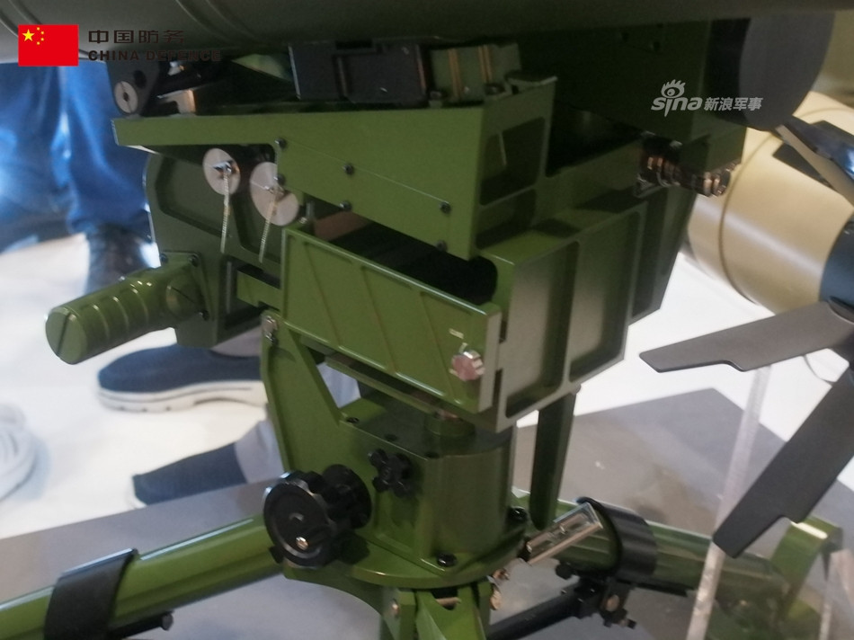 Hiện tại, các phiên bản nâng cấp của tên lửa chống tăng Javelin đã nâng tầm bắn lên tới 4700 mét. Tuy nhiên phía Trung Quốc lại dường như lờ đi yếu tố cải tiến này của Javelin mà chỉ khăng khăng khẳng định rằng GAM-102 của họ có tầm bắn tốt hơn. Nguồn ảnh: Sina.