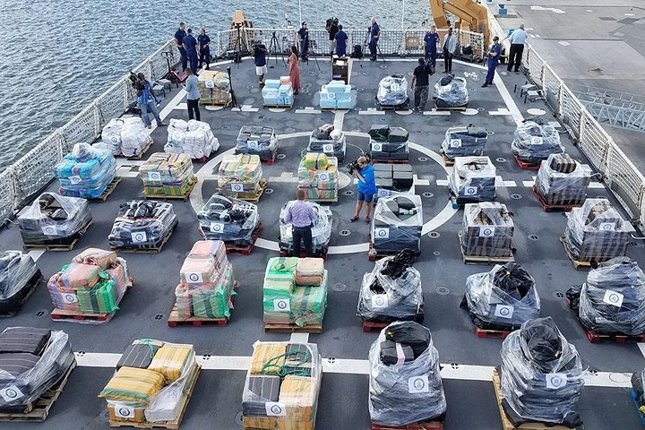 Số lượng khoảng 18,5 tấn cocaine trị giá 498 triệu USD mà tuần duyên Mỹ thu giữ được trong 20 vụ khác nhau ở vùng biển quốc tế thuộc đông Thái Bình Dương.