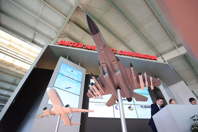 Khai mạc từ hôm 3/4 và mới kết thúc trong cuối tuần vừa qua, Triển lãm hàng không quân sự FIDAE-2018 là nơi quy tụ hơn 200 loại máy bay chiến đấu, máy bay vận tải và trực thăng đến từ khắp các quốc gia trên thế giới. Nguồn ảnh: TASS.