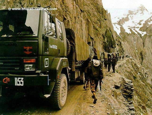 Các cuộc chiến giữa Ấn Độ và Pakistan xung quanh tranh chấp Jammu và Kashmir diễn ra liên tiếp trong các năm 1947, 1965 và 1971. Nguồn ảnh: Sina.