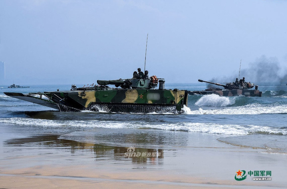 Được ra đời để thay thế cho thiết giáp lội nước Type 63A, Type 05 có kíp vận hành 4 người và có khả năng mang theo được tối đa 8 binh lính với đầy đủ trang bị vũ khí. Nguồn ảnh: News81.