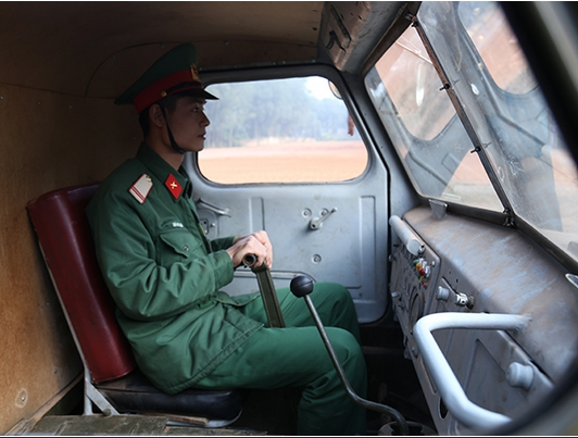 Xe có hai phiên bản, bao gồm một phiên bản ATC-59 và một phiên bản nâng cấp là ATC-59G. Phiên bản được Việt Nam sử dụng là bản nâng cấp ATC-59G. Nguồn ảnh: Datviet.