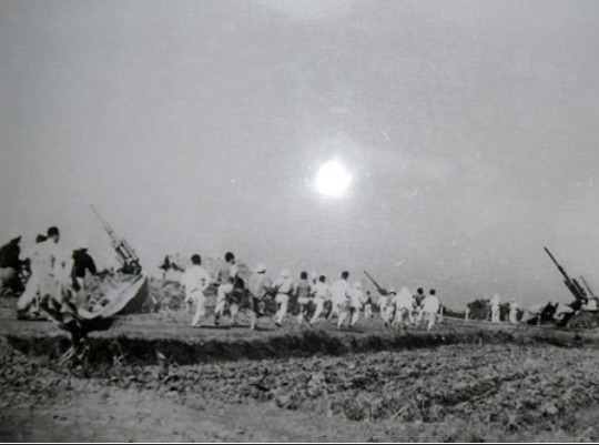 Phần lớn các khẩu đội pháo phòng không 88 của ta đều được đặt ở miền Bắc Việt Nam, tham gia vào các chiến dịch lịch sử bảo vệ vùng trời tổ quốc sau nhiều cuộc chiến tranh phá hoại của Đế quốc Mỹ. Nguồn ảnh: PKKQ.