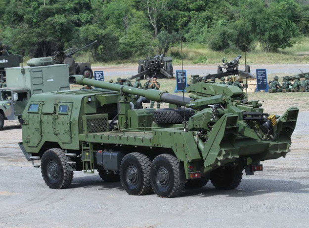Sự chuyển giao công nghệ của Israel cũng cho phép Thái Lan tự chủ về nguồn linh kiện thay thế trong tương lai cho những khẩu pháo này. Thậm chí trong tương lai, không loại trừ khả năng Thái Lan sẽ được pháp tự sản xuất và lắp ráp ATMOS 2000 trong nước. Nguồn ảnh: Wiki.