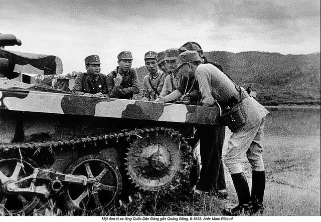 Một đơn vị xe tăng hạng nhẹ của Quốc Dân Đảng - lực lượng duy nhất của Trung Quốc thời điểm này được trang bị xe tăng. Nguồn ảnh: Flickr.