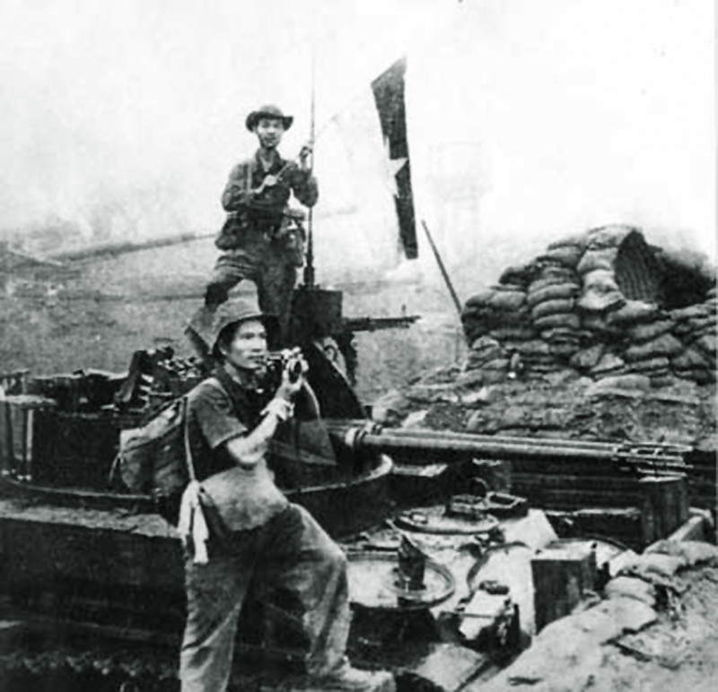 Tới lúc này, toàn bộ hệ thống phòng thủ mạnh nhất của địch ở vùng 1 chiến thuật đã bị ta làm chủ hoàn toàn, nhờ vào những chiến thắng này, sau đó ta mới có thể "dọn đường" để tiến vào thành cổ. Nguồn ảnh: Flickr.