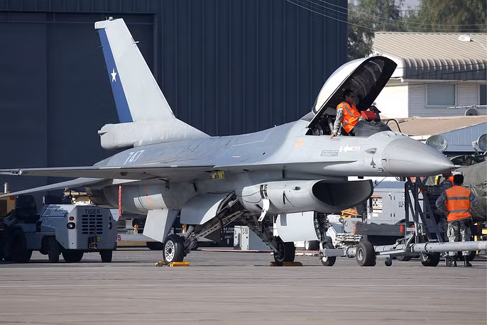 Chiến đấu cơ F-16 Fighting Falcon của Không quân Chile cũng có mặt ở triển lãm năm nay. Nguồn ảnh: TASS.