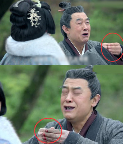 Khi trò chuyện với Đổng Phi (Vương Nghệ Nặc), bàn tay của nhân vật Trương Công Công biến đổi từ sạch sẽ sang rớm máu, dính bùn đất.