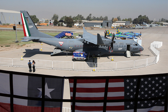 EADS CASA C-295 hai động cơ, đây là loại máy bay vận tải quân sự đa dụng, được chế tạo bởi Tây Ban Nha, hiện tại Việt Nam cũng là một trong những quốc gia sở hữu dòng máy bay này. Nguồn ảnh: TASS.