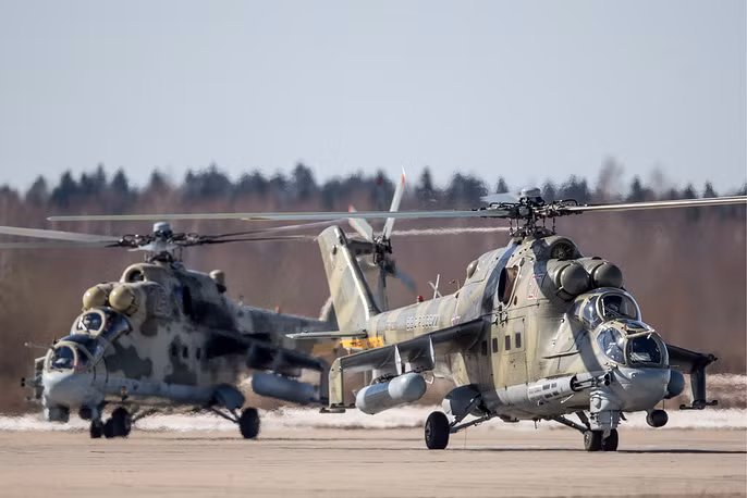 Dự kiến trong buổi duyệt binh kỷ niệm Ngày Chiến Thắng năm nay của Nga, lực lượng Không quân sẽ tham gia với 73 máy bay bao gồm trực thăng, máy bay tầm xa chiến lược, các máy bay chiến thuật và cả máy bay vận tải. Nguồn ảnh: TASS.