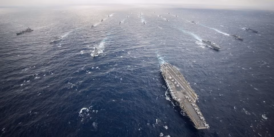 Tính tới thời điểm hiện tại, Hải quân Mỹ đang có tổng cộng 450 tàu nổi và tàu ngầm. Hải quân Mỹ đã và đang tham dự 10 cuộc chiến lớn tại gần như mọi vùng biển trên Trái Đất. Dưới đây là danh sách 16 lớp tàu nổi của Hải quân Mỹ hiện tại. Nguồn ảnh: BI.