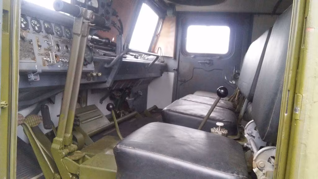 Do loại phương tiện này đã quá lâu đời và nước ngoài mà cụ thể là Liên Xô trước kia và Nga ngày nay không còn sử dụng nữa, vậy nên nguồn phụ tùng thay thế nhập khẩu gần như không còn. Nguồn ảnh: Datviet.