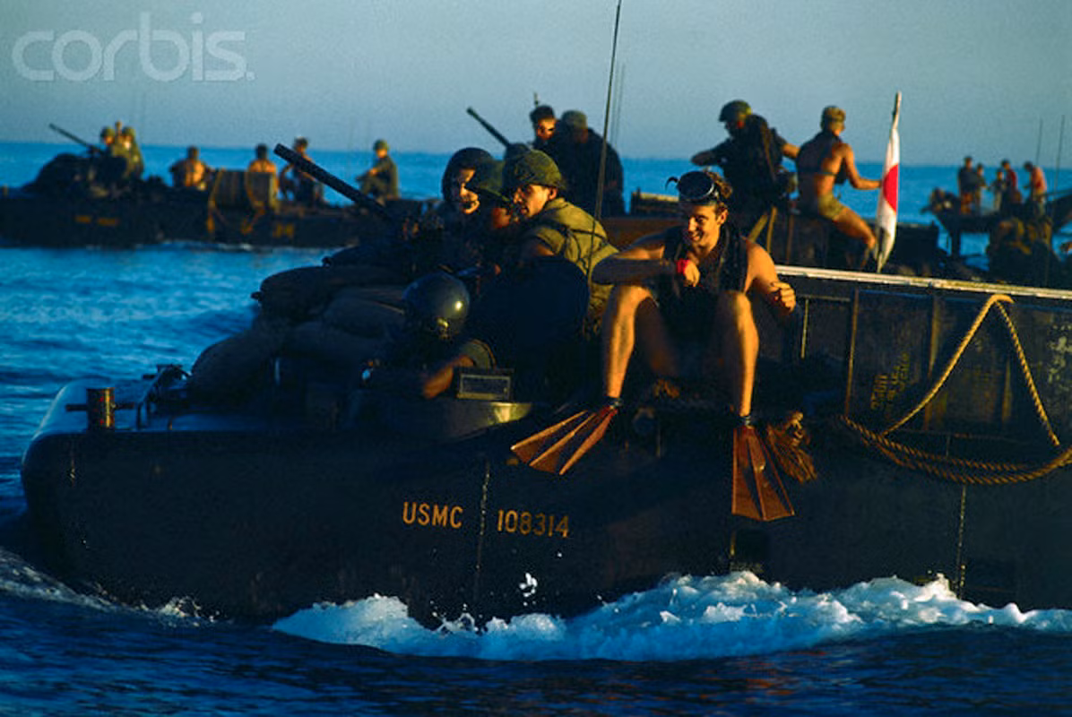 Thậm chí, phiên bản sử dụng tháp pháo M42 Duster cũng đã từng được ra đời, có tên mã là LVTAA-X1. Đây là phiên bản được xây dựng để thực hiện nhiệm vụ phòng không tuy nhiên chỉ duy nhất một chiếc loại này được chế tạo thử nghiệm. Nguồn ảnh: Flickr.