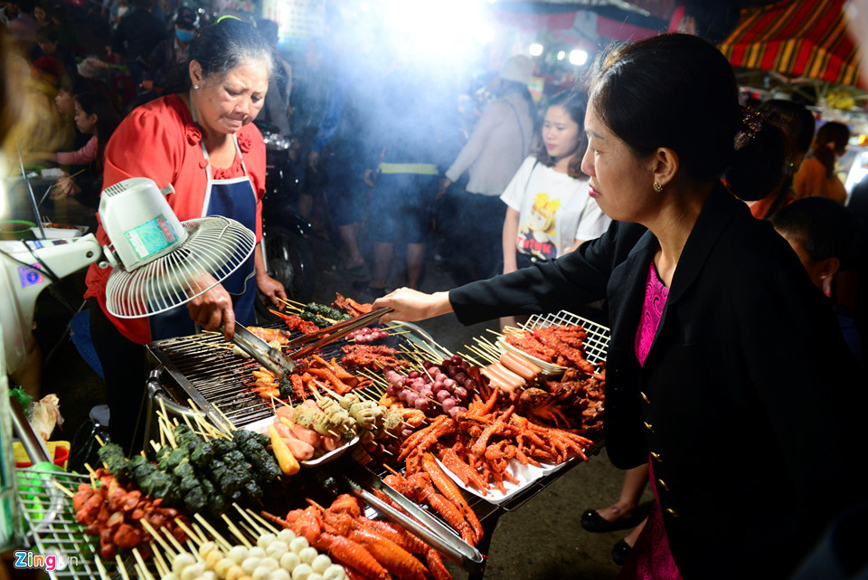 Những món đồ nướng được người dân tìm đến xứ sở sương mù ưa chuộng.