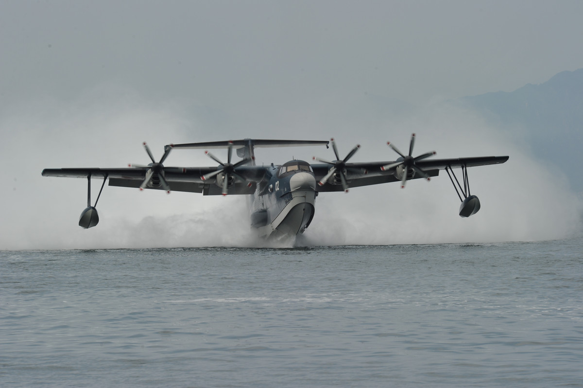 Sự xuất hiện của US-2 tại Ấn Độ sẽ không tạo ra sự khác biệt về cán cân quân sự giữa Ấn Độ và Trung Quốc tại Ấn Độ Dương, nhưng ở một khía cạnh khác nó lại cho thấy sự liên kết giữa New Delhi và Tokyo trước các thách thức về an ninh từ các hoạt động quân sự của Bắc Kinh trên khắp các vùng biển châu Á. Điều này tạo "động lực" cho Ấn Độ và Nhật Bản có một "mục tiêu" chung, và nó ít nhiều được thể hiện qua hợp đồng US-2. Nguồn ảnh: Wikimedia.