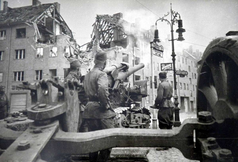 Số lượng máy bay của Liên Xô tham gia vào trận đánh này là 7500 chiếc, 41.600 khẩu pháo các loại, 41.600 khẩu pháo phòng không. Nguồn ảnh: Flickr.