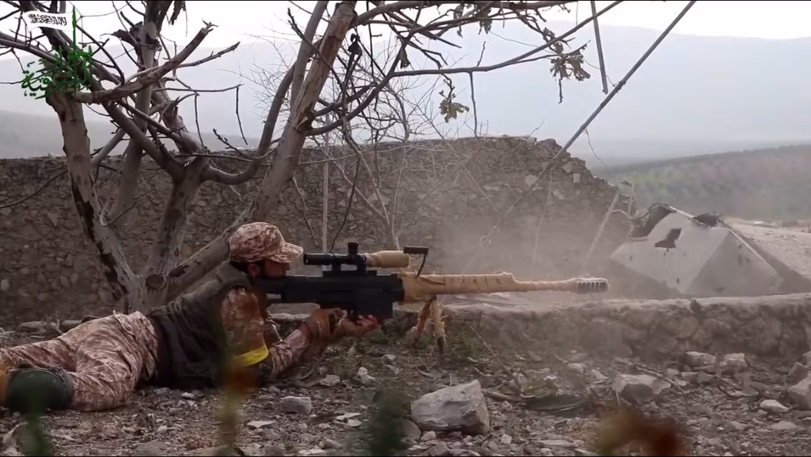 Trong thực chiến, các loại xe thiết giáp có thể dễ dàng bị khẩu súng này bắn hạ ở khoảng cách dưới 200 mét. Ở khoảng cách lớn hơn, Zijiang M99 hoàn toàn đủ sức chặt đứt xích thiết giáp và xe tăng địch, khiến chúng bị vô hiệu hóa. Nguồn ảnh: Aljazera.