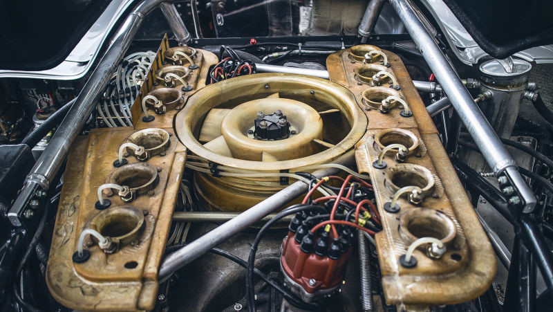 Năm 1974, Count Rossi mua lại một chiếc 917 cũ từ Porsche. Sau một vài thay đổi nhỏ ở hệ thống xả, Sở giao thông Alabama đã đồng ý cấp giấy phép cho nó chạy trên phố. Rossi mang giấy tờ này để chạy nó ở châu Âu.