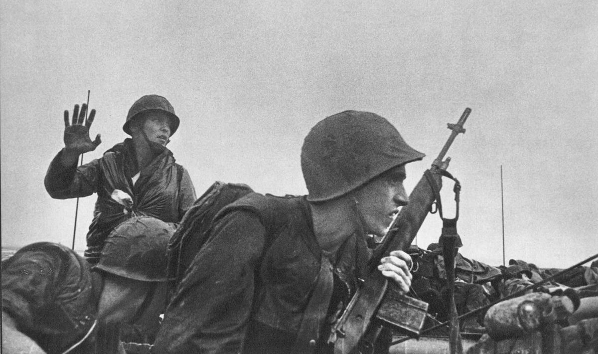 Lúc này, quân đội Mỹ vẫn còn sử dụng lẫn trong biên chế trang bị của mình những loại súng trường kiểu cũ. Nguồn ảnh: Flickr.