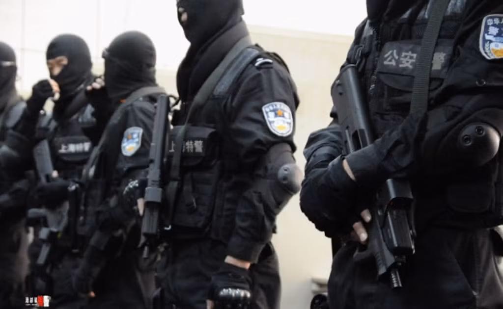 Đây hiện là trang bị vũ khí chính cho các lực lượng cảnh sát và đặc nhiệm quân đội của Trung Quốc. Mọi biến thể của khẩu súng này đều có khả năng lắp được ống giảm thanh và kính ngắm cũng như đèn pin, đèn lade chỉ thị mục tiêu. Nguồn ảnh: Newsciti.