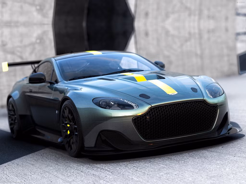 Cả 7 phiên bản đặc biệt này đều đã có chủ. Aston Martin Vantage AMR Pro cũng được nâng cấp công suất như một chiếc xe đua. Dưới nắp capo là động cơ GT4 V6 500 mã lực của Aston Martin Racing. Xe còn được trang bị một hệ thống treo đặc biệt giành riêng cho đường đua.