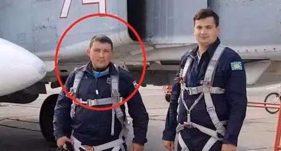 May bay Su-24 bi ban roi: Cuu duoc mot phi cong