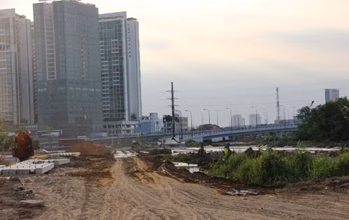 Néu TP HCM dang cai Sea Games 2021, xay SVD khung o dau?