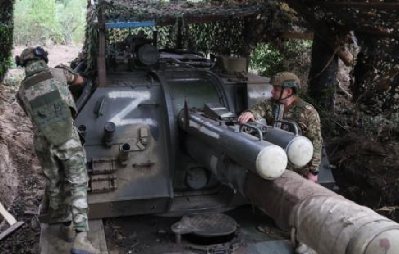 Động thái này có lẽ là để gây ra mối đe dọa lớn hơn đối với Không quân Nga, vốn trước đó đã có cuộc tấn công của máy bay Nga đánh vào lực lượng Ukraine bằng bom trên không trang bị UMPCs. Ảnh: TASS.