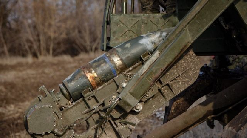 Đầu ngày hôm đó, Bộ Quốc phòng báo cáo rằng lính dù Nga đã phá hủy trạm quan sát chỉ huy (COP) của một trong các đơn vị Lực lượng Vũ trang Ukraine ở hữu ngạn sông Dnieper ở vùng Kherson. Ảnh: Bulgarian Military.