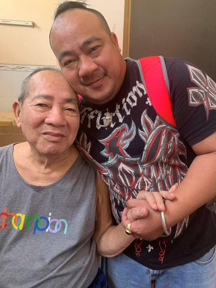 Tang Thanh Ha va loat sao tiec thuong nghe si Duc Lang vua qua doi