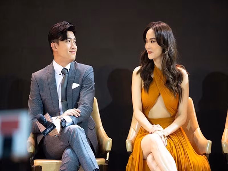 Vào năm ngoái, cả hai đóng chung phim điện ảnh "Bẫy ngọt ngào".