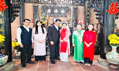 Quach Ngoc Ngoan nhac den con gai hau chia tay Phuong Chanel-Hinh-2