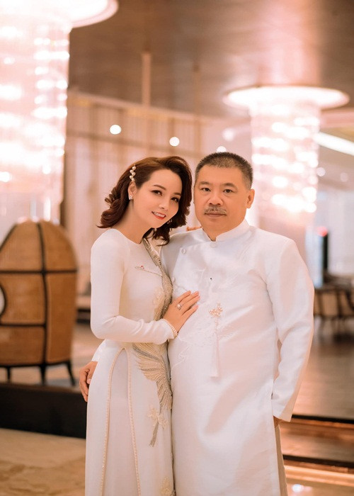 Vợ chồng Mai Thu Huyền cũng có những lúc giận hờn, cãi vã. Khi đó, ai sai thì người ấy sẽ ngỏ lời xin lỗi và làm lành trước để giữ hòa khí trong gia đình. Tuy nhiên, ông xã của Mai Thu Huyền vẫn là người hay nhường nhịn, chẳng mấy khi chấp vợ.