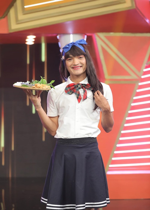 Mạc Văn Khoa không dao kéo cũng bởi bố mẹ của anh không đồng ý.