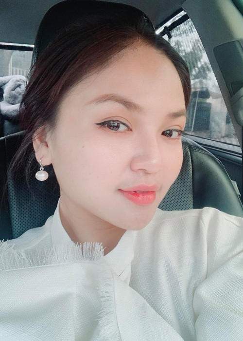 Bà xã của Tú Dưa tăng cân nhẹ trong giai đoạn đầu mang thai.