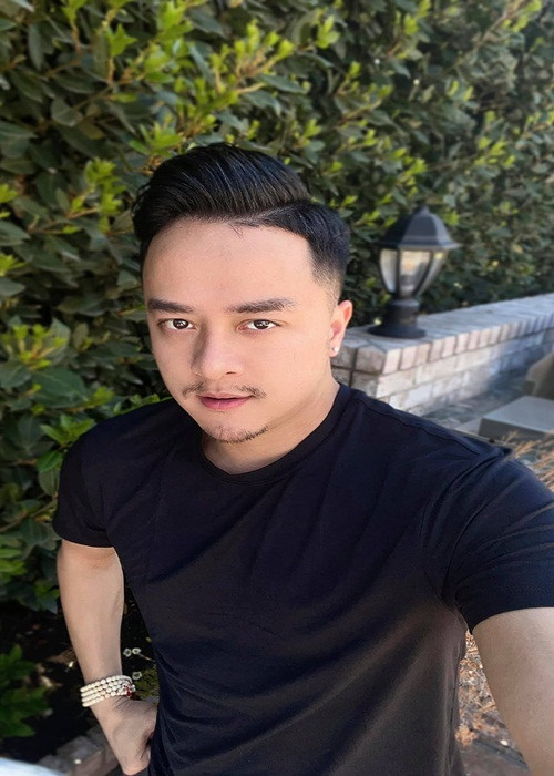 Vì đứng về phía Ngọc Trinh, Cao Thái Sơn bị Nathan Lee mắng xối xả.