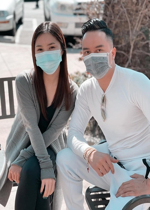 Cao Thái Sơn hiện tại ở Mỹ. Nam ca sĩ sang xứ cờ hoa vào tháng 2/2021. Cao Thái Sơn chia sẻ, anh ở Mỹ để nghỉ dưỡng, thăm bạn bè và thu âm một số sản phẩm. Ngay khi đến Mỹ, Cao Thái Sơn gặp Hương Tràm. Cả hai là đồng nghiệp thân thiết trong những năm qua.