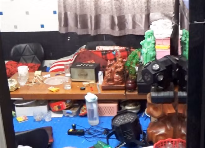 Khoi to can bo bao che cho benh nhan mo 