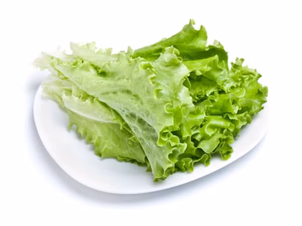 Vào buổi tối chỉ ăn trái cây ít đường, rau diếp và uống nhiều nước. Buổi tổi chỉ ăn những trái cây có độ đường thấp và rau diếp. Rau diếp có tác dụng đào thải mỡ thừa vô cùng hiệu quả, cũng như thanh lọc các chất cặn bã trong cơ thể. Jiawen cũng uống khá nhiều nước vào mọi thời điểm trong ngày.