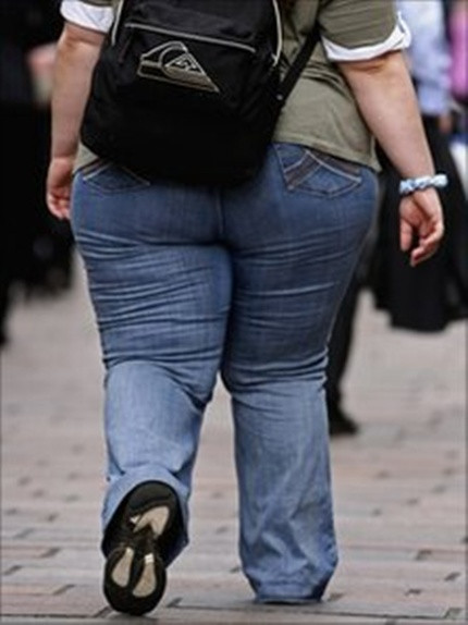 Theo đó, hiện tượng “thừa cân” quá mức khiến cho việc đáp ứng các kỹ thuật trị liệu chứng hiếm muộn ở phụ nữ trở nên kém linh hoạt. Nếu không tìm ra giải pháp khả thi thì rất có thể hiếm muộn sẽ nhanh chóng chuyển thành vô sinh.