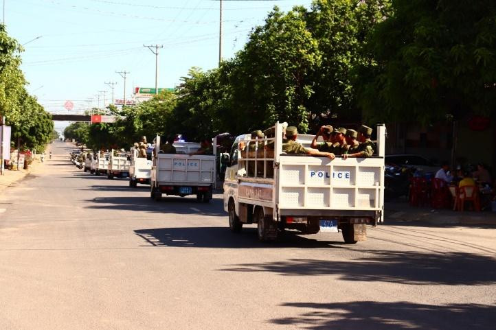 Ra mat luc luong bao ve ANTT o co so tai huyen Ea Sup-Hinh-8