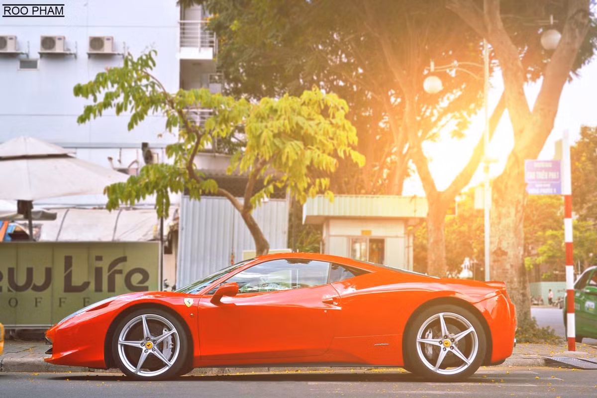 Thieu gia Sai Gon tieu vat het 34 ty mot thang-Hinh-4