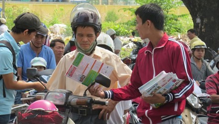 Muon chieu tuyen sinh truong ngoai cong lap