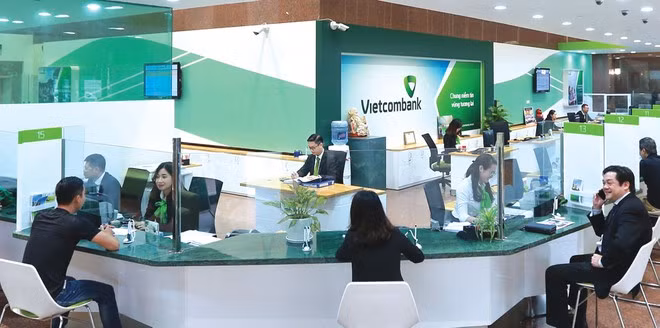 Co dong Vietcombank sap duoc nhan co tuc bang co phieu ty le 8%