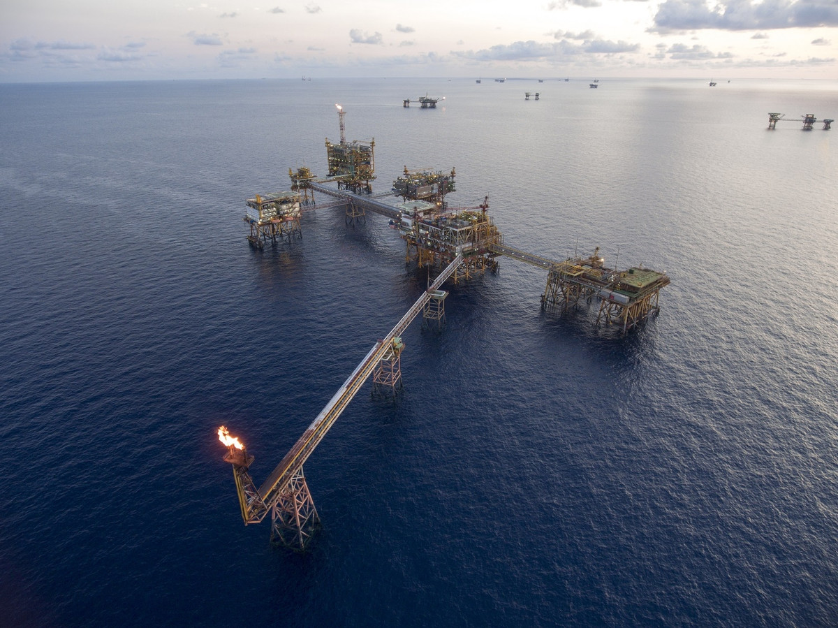 COVID-19: Gia dau giam, doanh thu quy 1 cua PVN chi dat 91% ke hoach