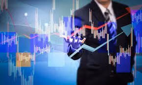 Vi pham ve chung khoan, Bao hiem Hang khong bi UBCK phat 405 trieu dong