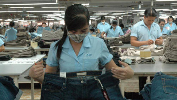 Vai soi May mac Mien Bac lai rong quy 3 tang 32%