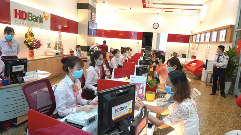 Sep HDBank muon gom 1 trieu co phieu HDB